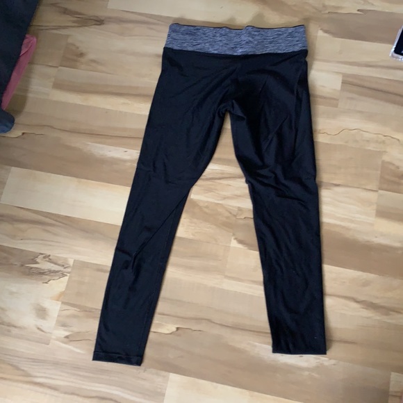 Reversible PINK U of I leggings - Picture 2 of 6